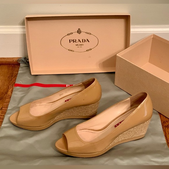 PRADA beige tan nude patent leather wedge heels Espadrilles Women 7.5 shoes - Picture 2 of 8